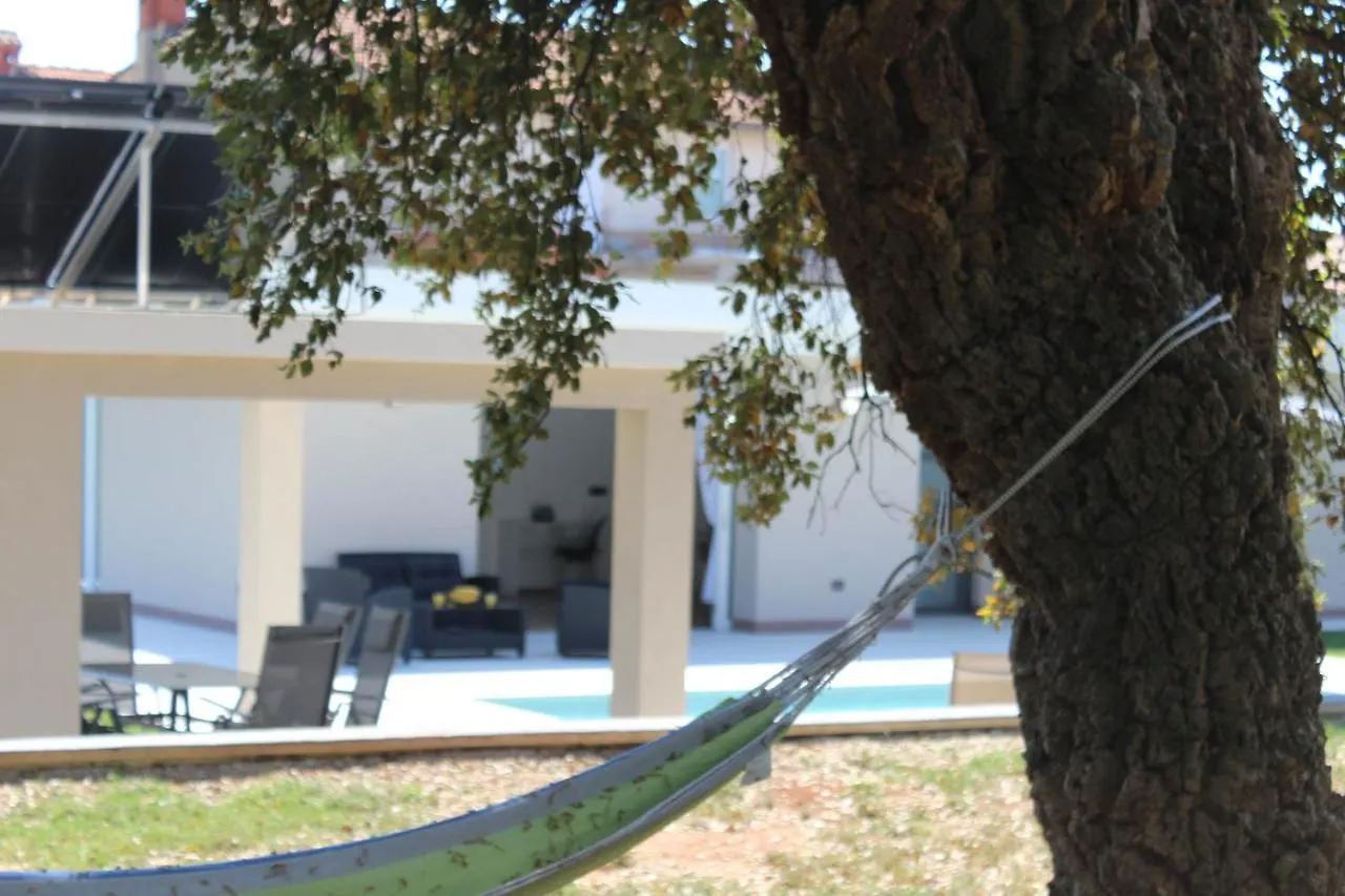 Stunning Modern Villa Monte Vernal In Pula Near The Beach And City Center Chorvatsko